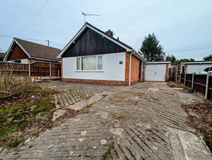 2 Bedroom Detached Bungalow For Sale In Tillington Road, Hereford, HR4