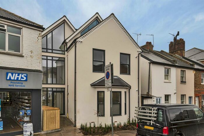 1 Bedroom Flat To Rent In Canbury Park Road, Kingston Upon Thames, KT2