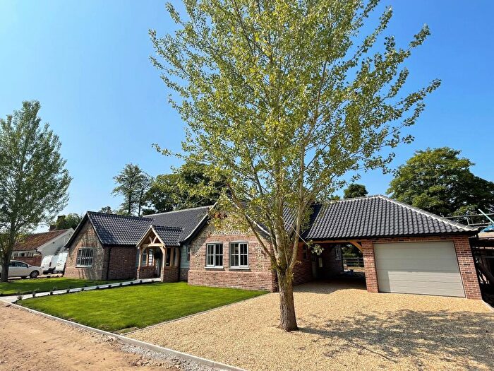 4 Bedroom Detached Villa To Rent In Chequers Lane, Saham Toney, Thetford, IP25