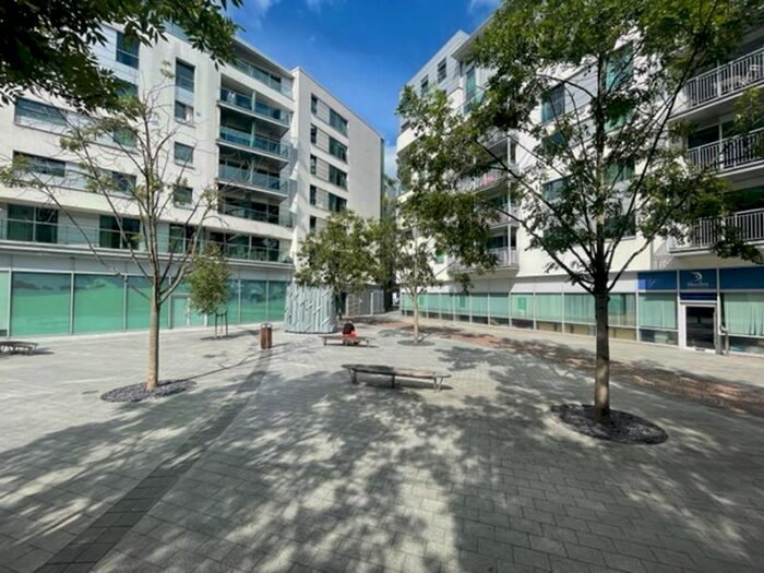 1 Bedroom Property To Rent In Empire Square East, Empire Square, London, SE1