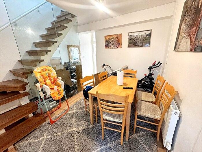 3 Bedroom House To Rent In Faringford Road, Stratford, E15