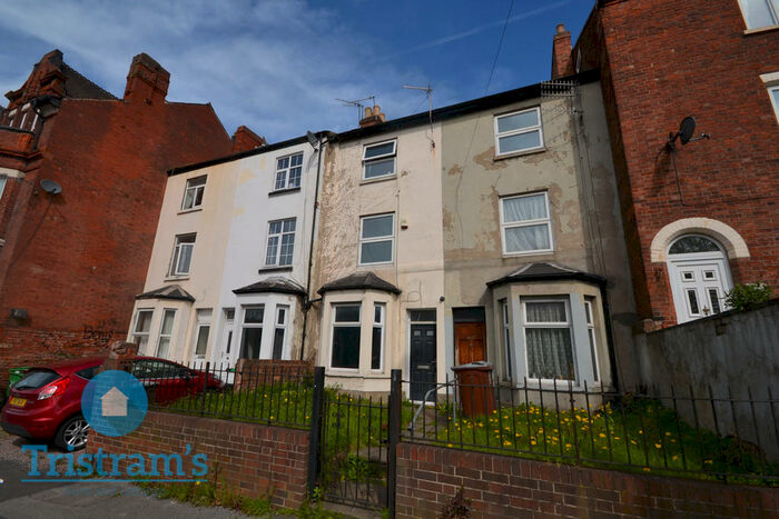5 Bedroom Terraced House To Rent In Alfreton Road, Nottingham, NG7
