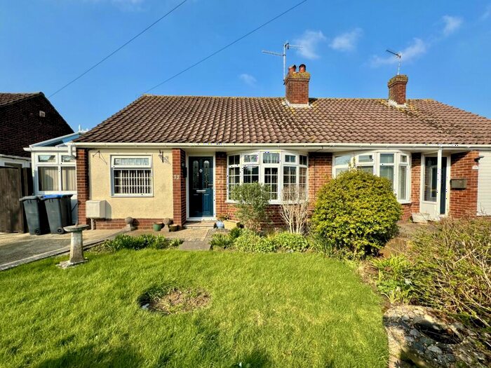 2 Bedroom Bungalow To Rent In Hurley Road, Worthing, BN13