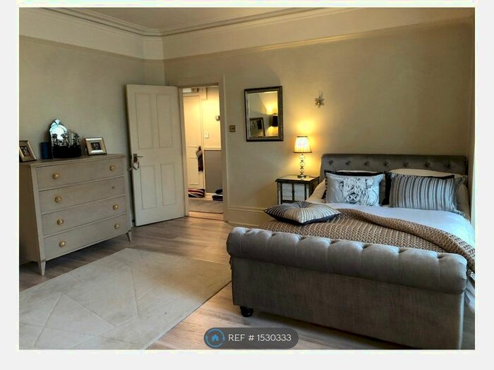 2 Bedroom Flat To Rent In Grosvenor Road, St Albans, AL1