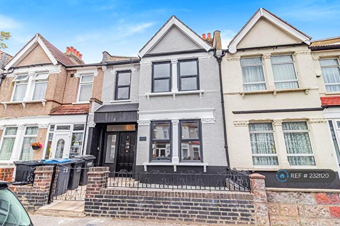 4 Bedroom Terraced House To Rent In Estcourt Road, London, SE25