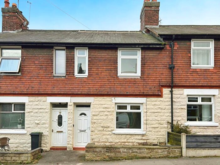 2 Bedroom Terraced House To Rent In Wirksmoor Road, New Mills, SK22