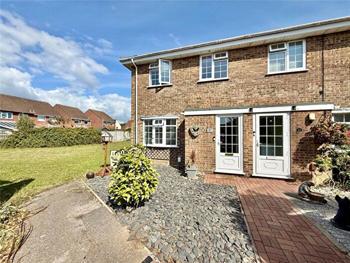 3 Bedroom End Of Terrace House For Sale In Ambassador Close, Mudeford, Christchurch, Dorset, BH23