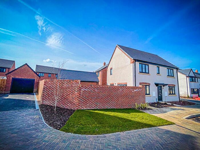 3 Bedroom Detached House For Sale In Field View, Saxilby, Lincoln, LN1