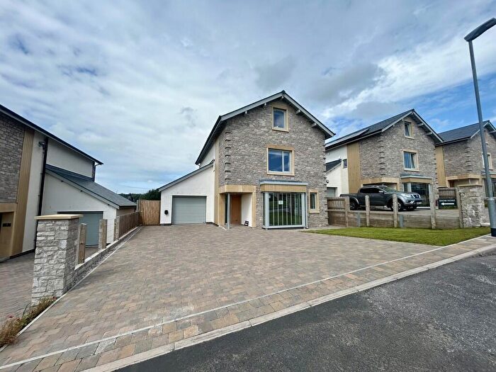 5 Bedroom Detached House For Sale In Bridgefield Meadows, London Road, Lindal, LA12