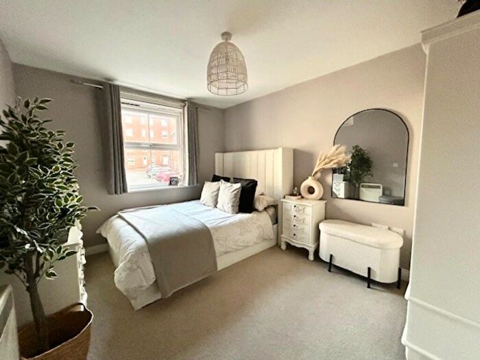 1 Bedroom Apartment To Rent In Frankel Avenue, Swindon, SN25