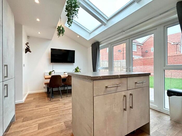 3 Bedroom Detached House For Sale In Woodlark Walk, Goldthorpe, S63