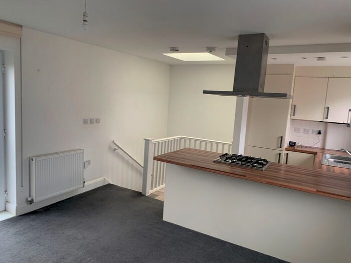 1 Bedroom End Of Terrace House To Rent In Springbank Road, London, SE13
