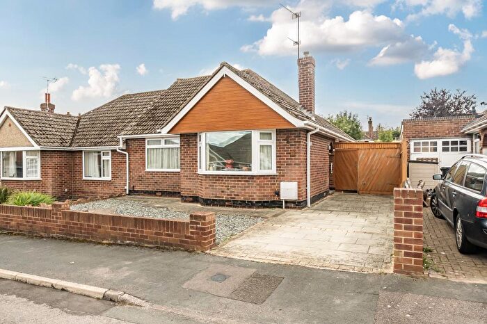 2 Bedroom Semi-Detached Bungalow For Sale In Banbury Close, Lawn, Swindon, SN3