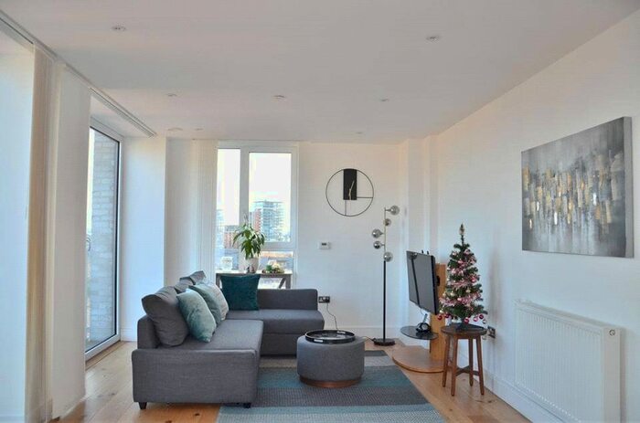 2 Bedroom Flat To Rent In Centurion Tower, Caxton Street North, London, E16