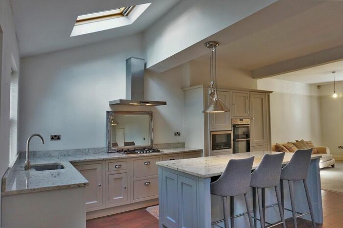 3 Bedroom Semi-Detached House To Rent In St Johns Street, Oulton, Leeds LS26