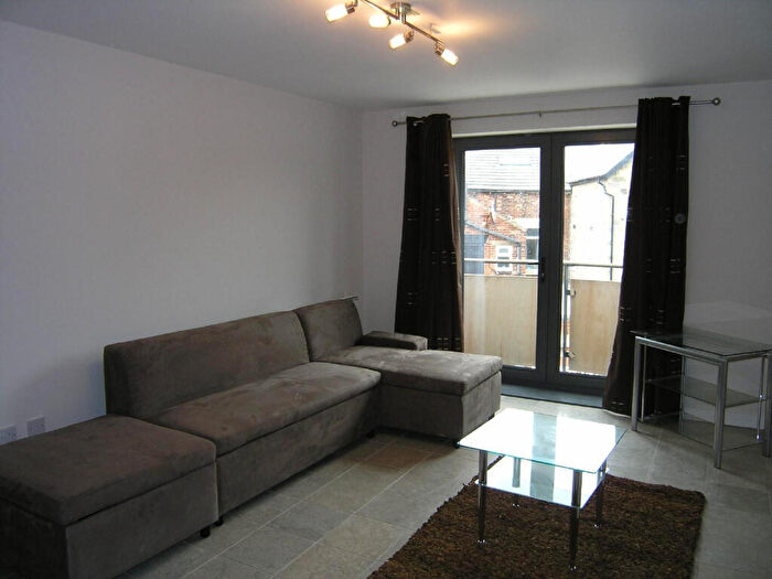 2 Bedroom Flat To Rent In Cross Granby Terrace, Leeds, LS6