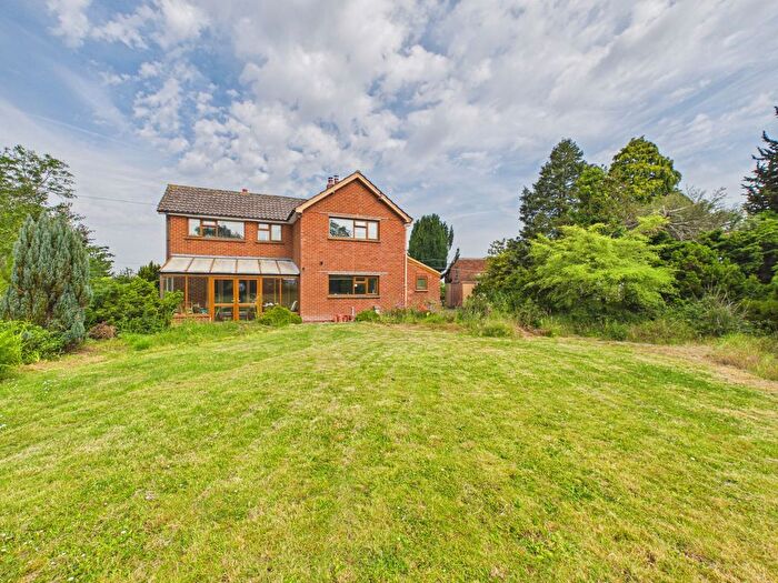 3 Bedroom Detached House For Sale In Middlezoy, Bridgwater, TA7