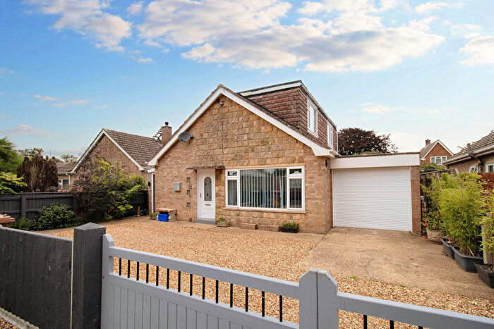 3 Bedroom Chalet For Sale In Newton In The Isle, Cambridgeshire, PE13