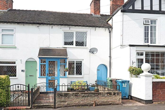 2 Bedroom Character Property For Sale In Oulton Road, Stone, Staffordshire, ST15