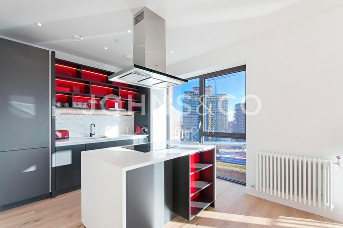 3 Bedroom Flat To Rent In Echo House, London City Island, London, E14