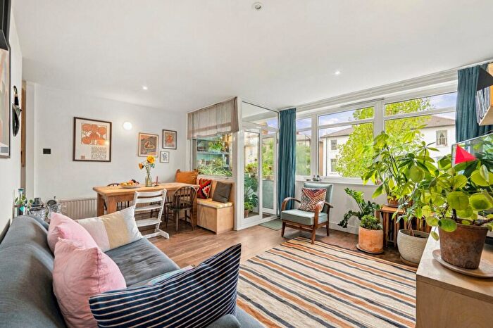 3 Bedroom Flat For Sale In St. Albans Villas, Gospel Oak, NW5