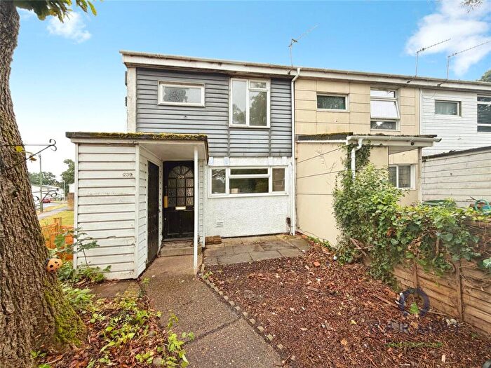 2 Bedroom End Of Terrace House For Sale In Bicknor Road, Maidstone, Kent, ME15