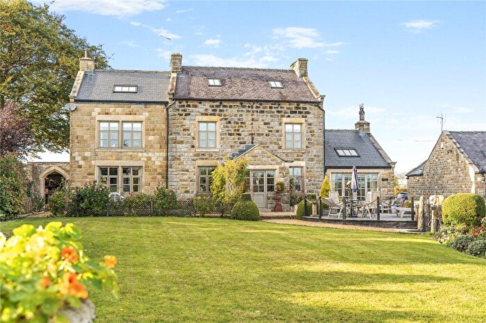 4 Bedroom Detached House For Sale In School Lane, Dacre Banks, HG3