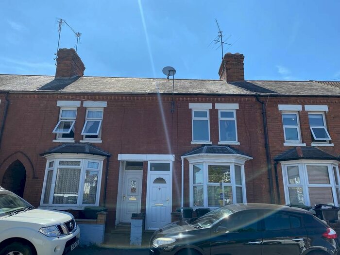2 Bedroom Terraced House To Rent In Pratt Road, Rushden, NN10