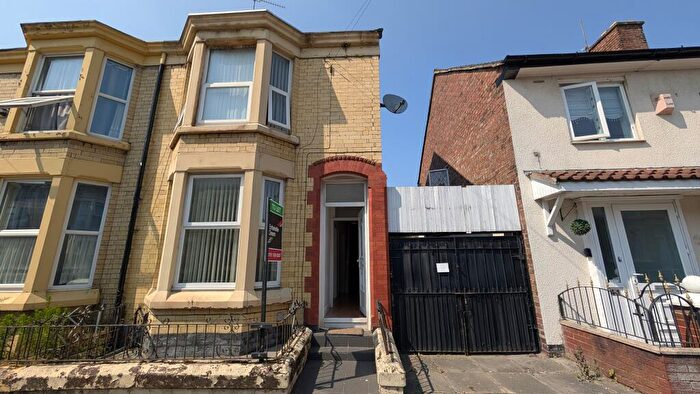 2 Bedroom House To Rent In Edinburgh Road, Liverpool, L7