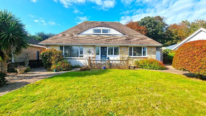 4 Bedroom Detached Bungalow For Sale In Tyne Walk, Bembridge, Isle Of Wight, PO35