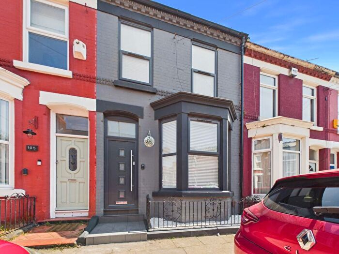 3 Bedroom Terraced House For Sale In Sandhurst Street, Aigburth, Liverpool., L17