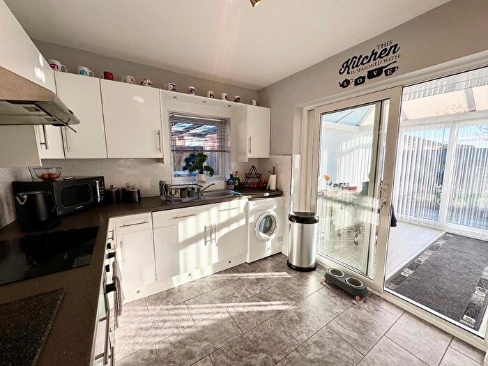 2 Bedroom Semi-Detached Bungalow For Sale In Dale Close, Stockton-On-Tees, TS19