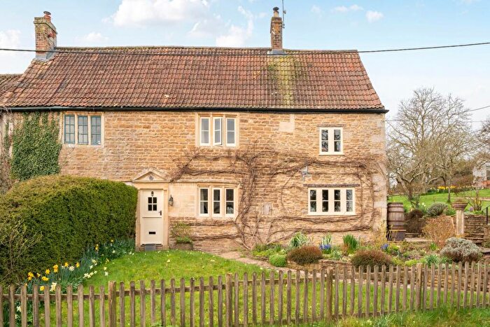 3 Bedroom Semi Detached House For Sale In Rudge, Frome, BA11