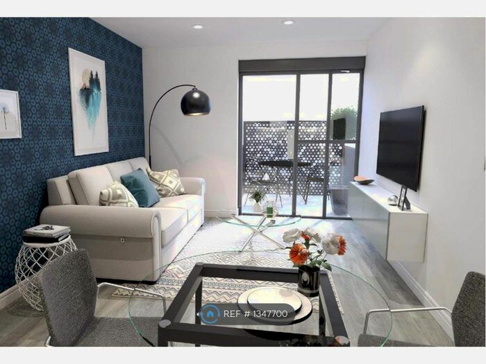 1 Bedroom Flat To Rent In Birch House, High Wycombe, HP11