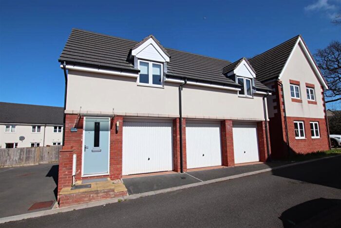 2 Bedroom Detached House For Sale In Alford Pasture, Cranbrook, Exeter, EX5