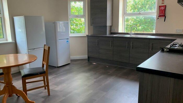 6 Bedroom Property To Rent In A Hastings Street, The Arc Flat, PL1