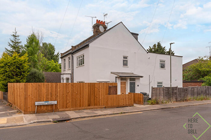 2 Bedroom Flat To Rent In Pembroke Road, Muswell Hill, N10