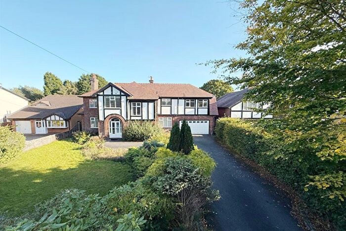5 Bedroom Detached House For Sale In Chester Road, Woodford, SK7