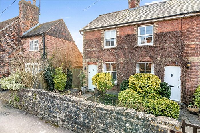 2 Bedroom End Of Terrace House For Sale In Yew Tree Cottage, High Street, Kemsing, Sevenoaks, TN15