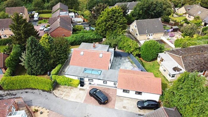 5 Bedroom Detached House For Sale In Half Mile, Leeds, LS13