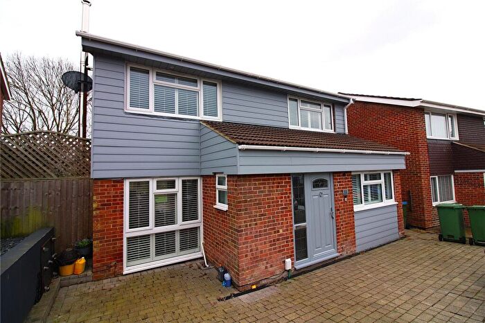 4 Bedroom Detached House To Rent In Duncans Drive, Fareham, Hampshire, PO14