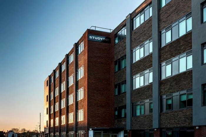 Studio To Rent In Silver Studio, Loughborough, LE11