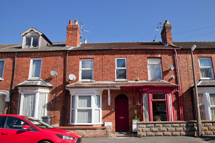 3 Bedroom Terraced House For Sale In Vernon Street, Lincoln, LN5