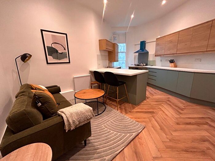 5 Bedroom Flat To Rent In Manor Place, West End, Edinburgh, EH3