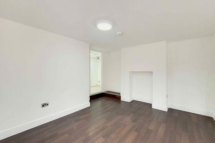 1 Bedroom Flat To Rent In Sotheby Road, Highbury, London, N5