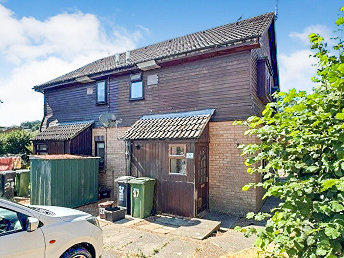 1 Bedroom Terraced House For Sale In Cerne Close, Chartwell Green, West End, SO18