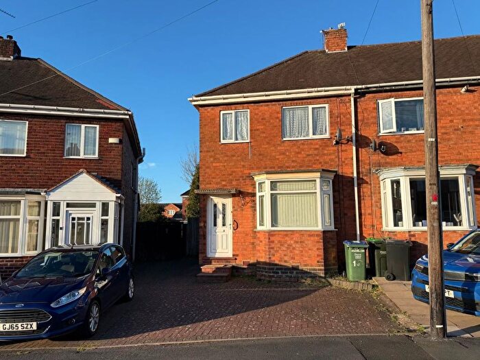 3 Bedroom End Terrace House For Sale In St. Michaels Crescent, Oldbury, B69