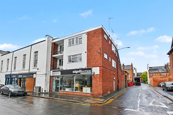 1 Bedroom Flat For Sale In Oxford Street, Leamington Spa, CV32