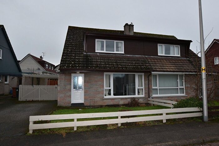 3 Bedroom Semi-Detached House To Rent In Thornhill Place, Forres, IV36