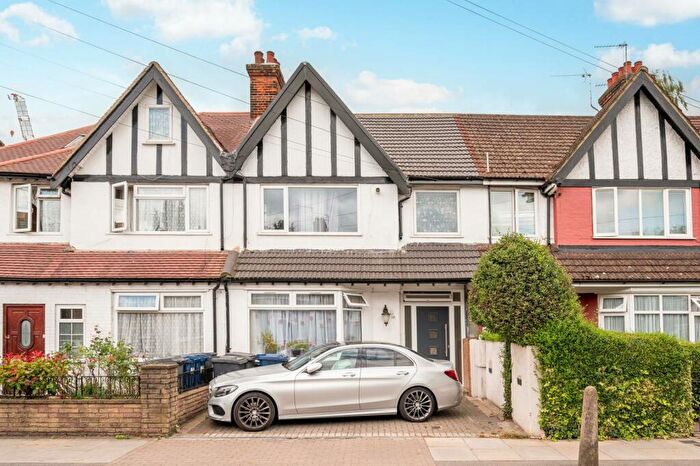 2 Bedroom Flat To Rent In Booth Road, Colindale, London, NW9